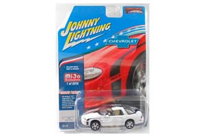 CHEVROLET CAMARO ZL1 2002 БЕЛЫЙ С ЧЕРНЫМ