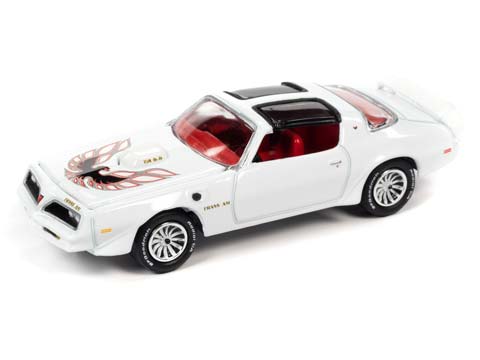 PONTIAC FIREBIRD TRANS AM 1977 CAMEO WHITE / BIRD GRAPHICS (БЕЛЫЙ С ПТИЦЕЙ НА КАПОТЕ) (ДЛИНА МОДЕЛИ 6-10 СМ)