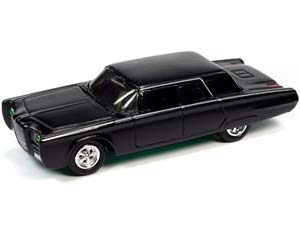 IMPERIAL CROWN CUSTOM 1966 ЧЕРНЫЙ, ИЗ ФИЛЬМА ЗЕЛЕНЫЙ ШЕРШЕНЬ (THE GREEN HORNET) (ДЛИНА МОДЕЛИ 6-10 СМ) — фото 3