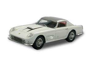FERRARI 410 SUPERAMERICA SERIES III PININFARINA 1958 БЕЛЫЙ
