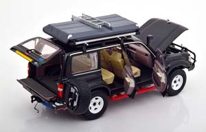 TOYOTA LAND CRUISER J8 WITH ACESSORIES BLACK — фото 4