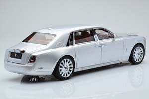 ROLLS-ROYCE PHANTOM VIII 2024 SILVER / РОЛЛС-РОЙС ФАНТОМ 8 СЕРЕБРИСТЫЙ — фото 2