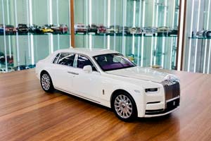ROLLS-ROYCE PHANTOM VIII 2024 WHITE / РОЛЛС-РОЙС ФАНТОМ 8 БЕЛЫЙ — фото 9