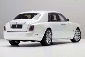 ROLLS-ROYCE PHANTOM VIII 2024 WHITE / РОЛЛС-РОЙС ФАНТОМ 8 БЕЛЫЙ — фото 2