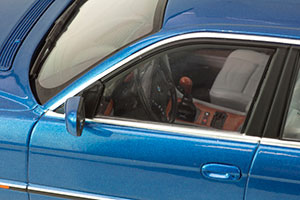 BMW E38 740I 7-SERIES 1994 BLUE METALLIC LIMITED EDITION 1000 PCS — фото 5