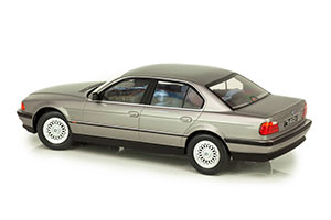 BMW E38 740I 7-SERIES 1994 GREY METALLIC LIMITED EDITION 1000 PCS — фото 3