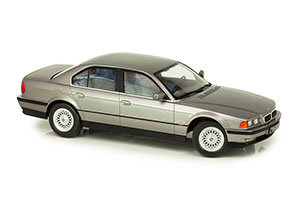 BMW E38 740I 7-SERIES 1994 GREY METALLIC LIMITED EDITION 1000 PCS — фото 4