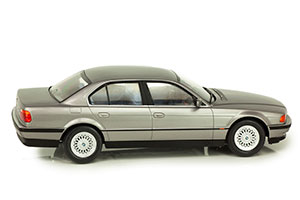 BMW E38 740I 7-SERIES 1994 GREY METALLIC LIMITED EDITION 1000 PCS — фото 9