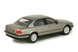 BMW E38 740I 7-SERIES 1994 GREY METALLIC LIMITED EDITION 1000 PCS — фото 2