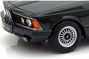 BMW 733I E23 1977 DARKGREEN-METALLIC LIMITED EDITION 1000 PCS — фото 3