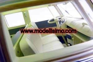 VW VOLKSWAGEN BULLI T1 SAMBA 1962 RED CREME LIMITED EDITION 750 PCS — фото 8