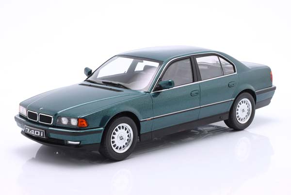 BMW 740I E38 1994 GREEN METALLIC
