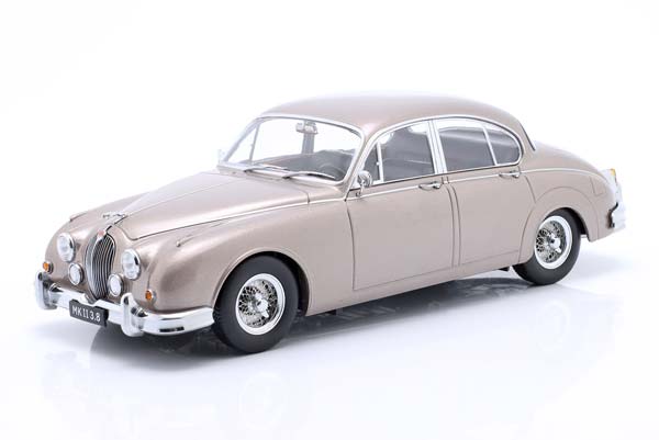 JAGUAR MK II 3.8 LHD 1959 PEARL SILVER