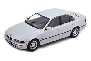 МОДЕЛЬ КОЛЛЕКЦИОННАЯ BMW E39 530D SALOON 1995 SILVER / БМВ 5-Я СЕРИЯ СЕРЕБРИСТЫЙ