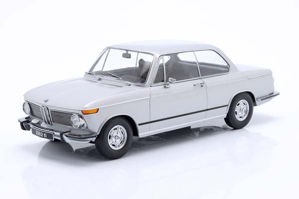 BMW 2002 TI 1 SERIES 1971 SILVER
