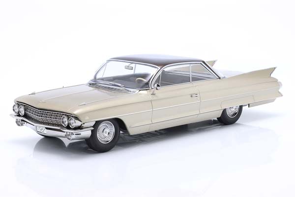 CADILLAC COUPE DEVILLE SERIES 62 1961 BEIGE METALLIC