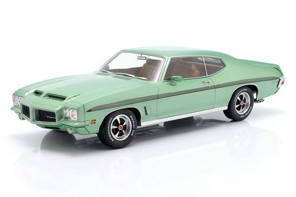 PONTIAC LEMANS GTO 1972 LIGHT GREEN METALLIC