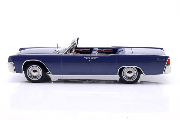 LINCOLN CONTINENTAL CONVERTIBLE TV SERIES LINCOLN LAWYER 1963 BLUE METALLIC / ЛИНКОЛН КОНТИНЕНТАЛ КАБРИОЛЕТ ТВ СЕРИЯ ЛАВЙЕР СИНИЙ МЕТАЛЛИК — фото 4
