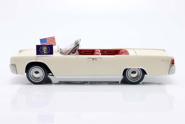 LINCOLN CONTINENTAL CABRIO JOHN F. KENNEDY YEAR 1963 WHITE / ЛИНКОЛН КОНТИНЕНТАЛ КАБРИО ДЖОХН КЕННЕДЙ БЕЛЫЙ — фото 4