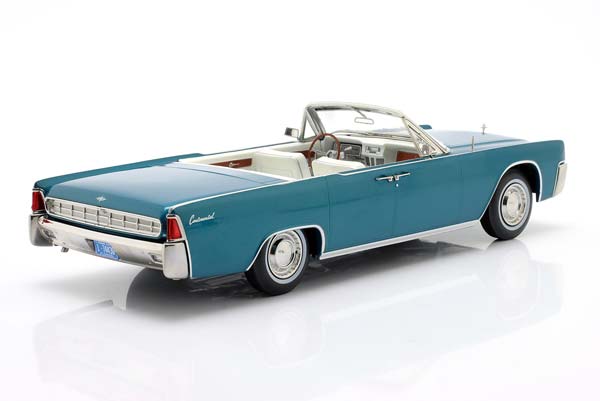 LINCOLN CONTINENTAL CONVERTIBLE YEAR 1963 TURQUOISE METALLIC / ЛИНКОЛН КОНТИНЕНТАЛ КАБРИОЛЕТ БИРЮЗОВЫЙ МЕТАЛЛИК — фото 2