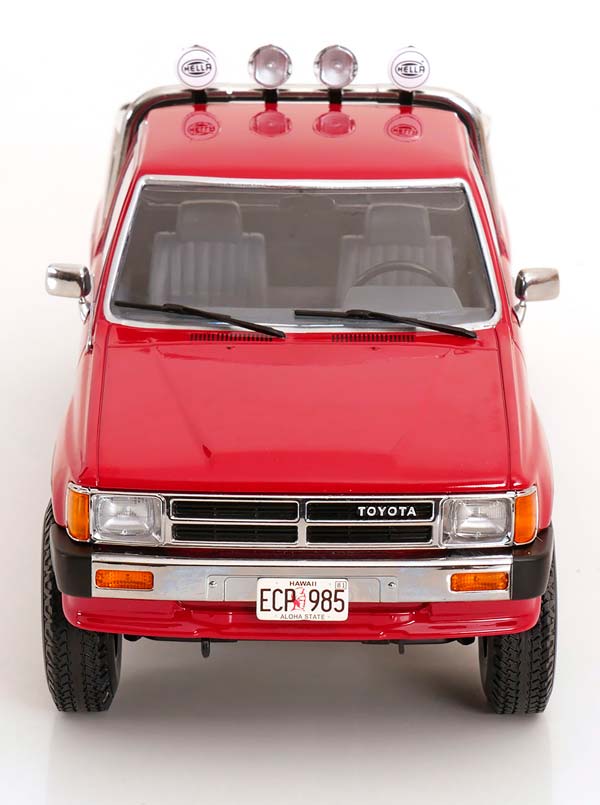 TOYOTA TRUCK XTRA CAB 4X4 (HILUX) 1985 RED / GOLD / ТОЙОТА ГРУЗОВИК КСТРА КАБ 4X4 ХИЛУКС КРАСНЫЙ ЗОЛОТОЙ — фото 4