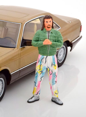 МОДЕЛЬ ФИГУРКИ KALLE CAR NOT INCLUDED МАТЕРИАЛ - ПЛАСТИК