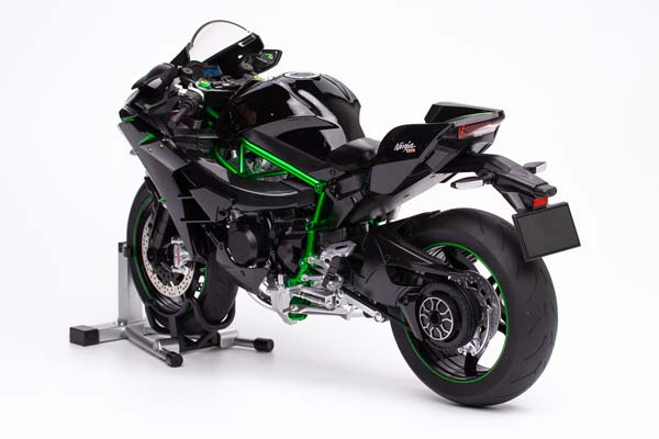KAWASAKI NINJA H2 2022 GLOSS BLACK / КАВАСАКИ НИНДЗЯ ГЛЯНЦЕВЫЙ ЧЕРНЫЙ (ДЛИНА 32 СМ) — фото 4