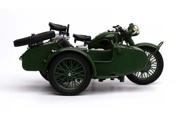 ММЗ-72 (КОПИЯ БМВ R71) 1941-1960 СОВЕТСКИЙ ТЯЖЁЛЫЙ МОТОЦИКЛ ЗЕЛЕНЫЙ (ДЛИНА 24 СМ БЕЗ КАРТОННОГО БОКСА) — фото 6