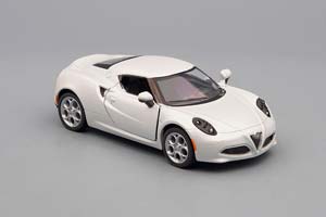 ALFA ROMEO 4C 2013, WHITE — фото 3