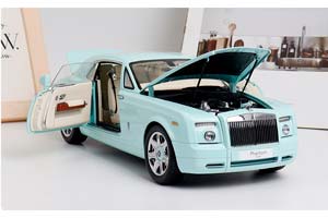 ROLLS-ROYCE PHANTOM DROPHEAD COUPE 2015 LIGHT BLUE / РОЛЛС-РОЙС ФАНТОМ КУПЕ СВЕТЛО-ГОЛУБОЙ — фото 4