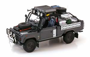 LAND ROVER DEFENDER TOMB RAIDER LARA CROFT 2001 GREY SILVER