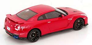 NISSAN GT-R 2020 RED — фото 2