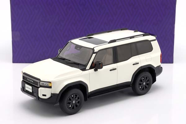 TOYOTA LAND CRUISER 250 YEAR 2024 WHITE / ТОЙОТА ЛАНД КРУИСЕР 250 БЕЛЫЙ — фото 3