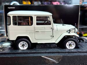 TOYOTA LAND CRUISER 40 VAN (BJ42V) WHITE / ТОЙОТА ЛЕНД КРУЗЕР 40 ФУРГОН BJ42V БЕЛЫЙ — фото 4