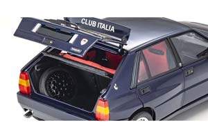 LANCIA DELTA HF INTEGRALE CLUB ITALIA DARK BLUE (08343SC) 1:18 — фото 5
