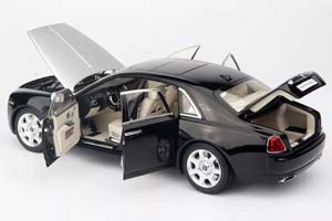 ROLLS-ROYCE GHOST BLACK/SILVER (08802BKS2) — фото 3