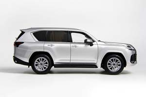 LEXUS LX600 2024 SILVER / ЛЕКСУС ЛХ600 СЕРЕБРИСТЫЙ — фото 10