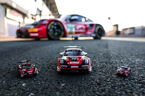 PORSCHE 911 GT3 R #29 DTM 2026 BASTIAN BUUS LAND MOTORSPORT SIGNATURE EDITION / ПОРШЕ 911 ГТ3 ДТМ БАСТИАН БУУС ЛАНД МОТОРСПОРТ АВТОГРАФ — фото 12
