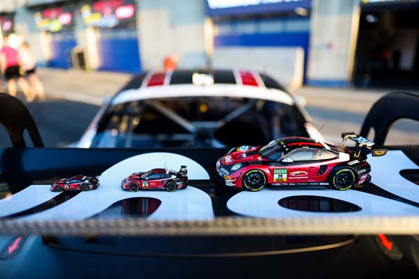 PORSCHE 911 GT3 R #29 DTM 2026 BASTIAN BUUS LAND MOTORSPORT SIGNATURE EDITION / ПОРШЕ 911 ГТ3 ДТМ БАСТИАН БУУС ЛАНД МОТОРСПОРТ АВТОГРАФ — фото 14