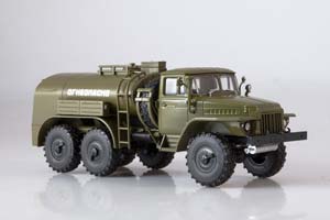 УРАЛЬСКИЙ ГРУЗОВИК БЕНЗОВОЗ ТЗ-5-375 (ЛЕГЕНДАРНЫЕ ГРУЗОВИКИ СССР #10) — фото 3