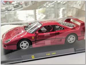 FERRARI F40 1987 RED METALLIC