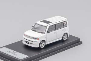TOYOTA BB 2000, WHITE (ДЛИНА МОДЕЛИ 6-10 СМ)