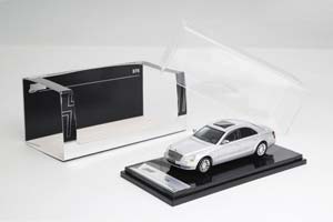 MAYBACH 57S W240 2010 / МАЙБАХ 57S W240 СЕРЕБРИСТЫЙ