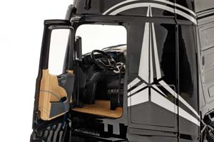 MERCEDES-BENZ ACTROS GIGASPACE 4X2 SZM BLACK WITH MERCEDES DESIGN / МЕРСЕДЕС-БЕНЦ ACTROS GIGASPACE 4X2 SZM ЧЕРНЫЙ С ДИЗАЙНОМ MERCEDES — фото 5