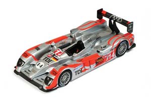 AUDI R10 TDI #14 LMP1 LE MANS 2010