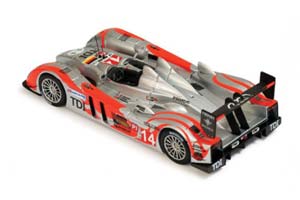 AUDI R10 TDI #14 LMP1 LE MANS 2010 — фото 2