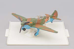 ЛАВОЧКИН ИСТРЕБИТЕЛЬ ЛА-5 (СДЕЛАНО  СССР)
