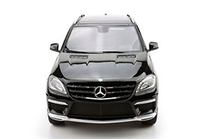 MERCEDES-BENZ ML63 AMG W166 ЧЕРНЫЙ — фото 5