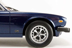 JAGUAR XJ6 1982 DARK BLUE LIMITED EDITION 250 PCS — фото 6