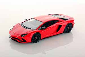 LAMBORGHINI AVENTADOR S ROADSTER КРАСНЫЙ